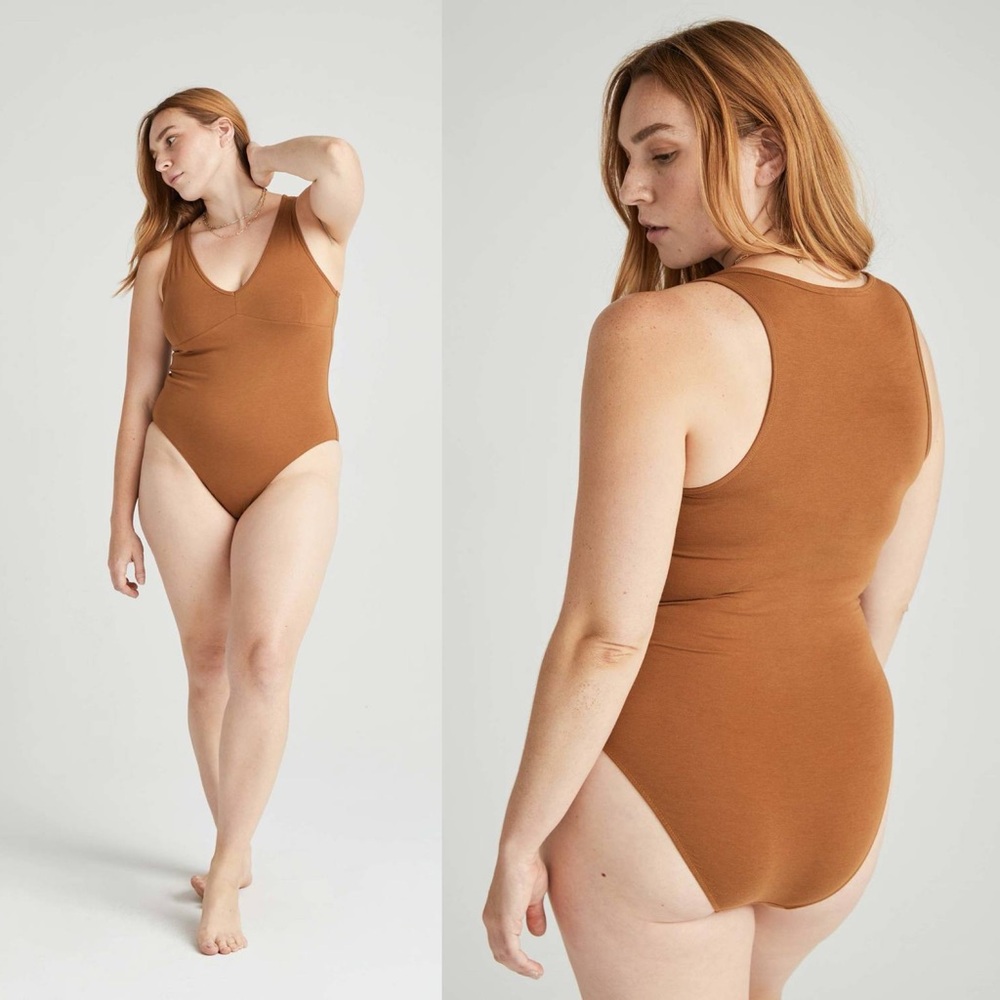 Richer Poorer | Women's Soft Stretch Modal V-Neck Bodysuit in Woodgrain Small